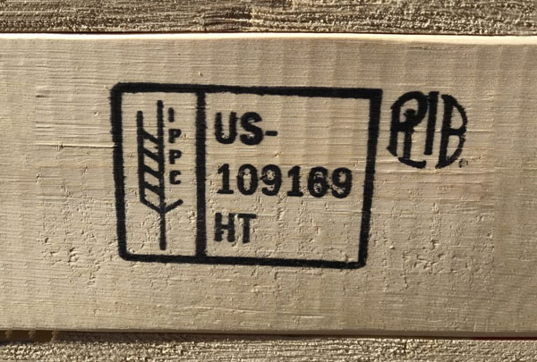 A cardboard box with the us 1 0 9 1 6 9 ht on it.